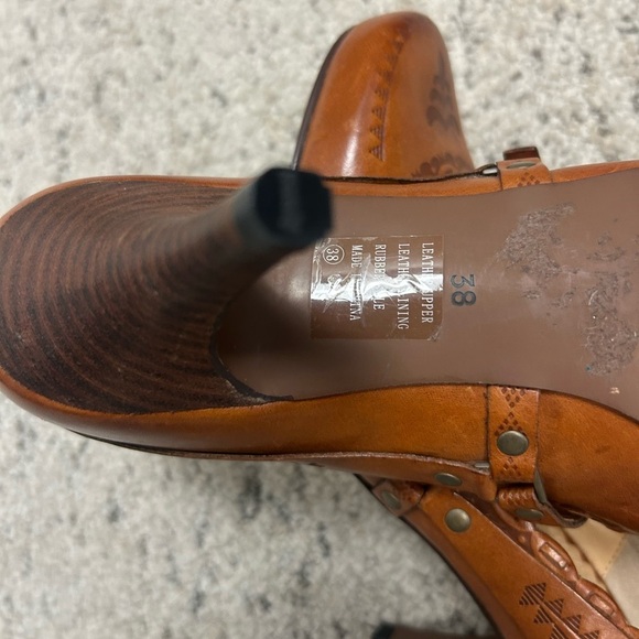 Ash 7.5 (38 EU) mint condition Brown Heels with Vintage-Inspired Design - Picture 10 of 15